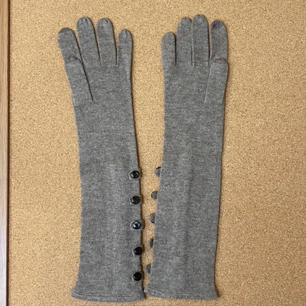 Brown Button-Accent Long Cashmere Gloves Size 3.7"